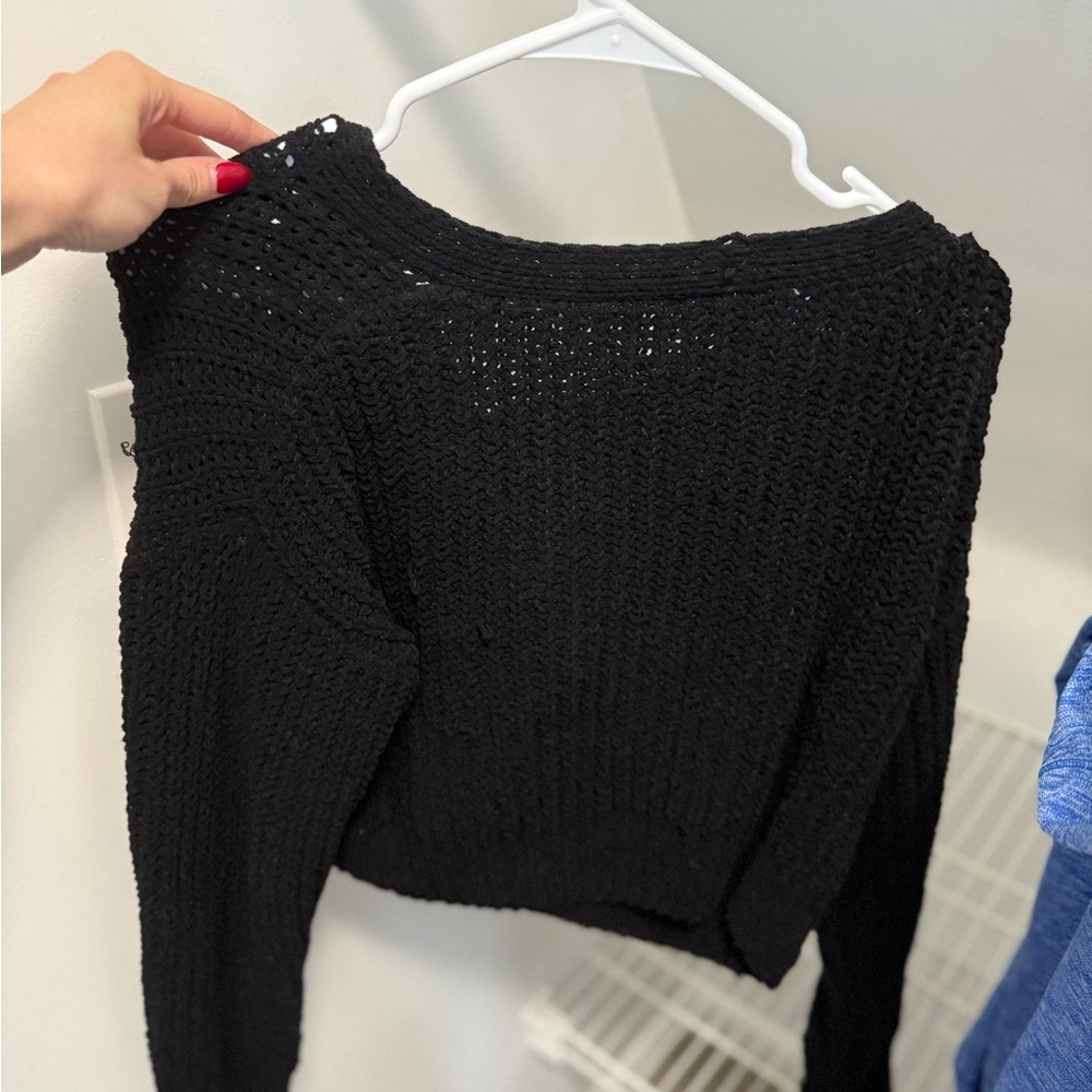 Love Tree Cropped Buttoned Sweater - Picture 2 of 3